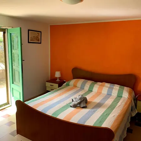 Casa Ri Cucini Holiday home Cava d'Aliga